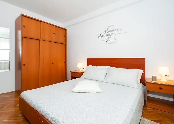 Διαμέρισμα Anamarija Ρόβινι