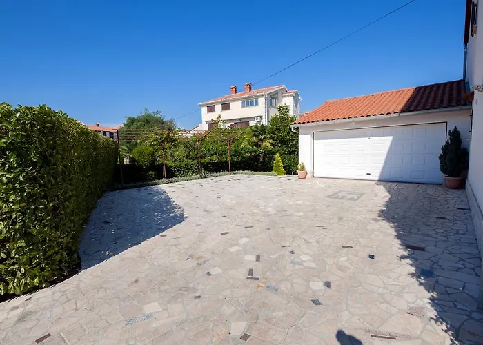 Anamarija * Ρόβινι