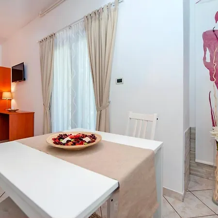 Apartment Anamarija